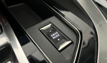 PEUGEOT 3008 ALLURE PACK 1.2i 130CV AT8 – AUTOMATICO AÑO 2021 lleno