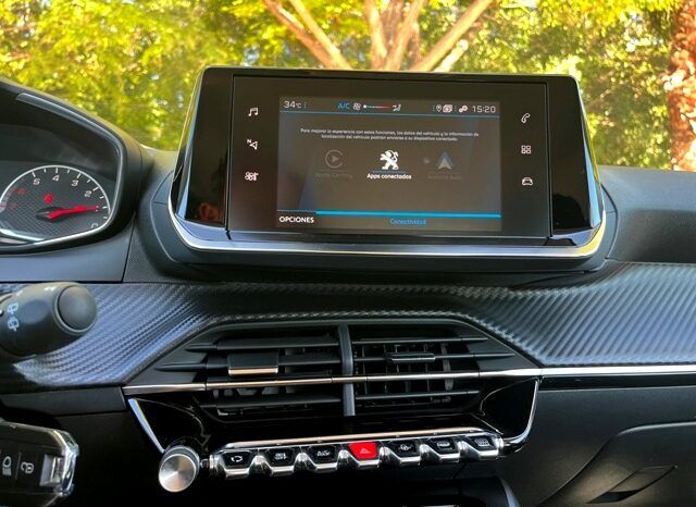 PEUGEOT 2008 ACTIVE 1.2i 100CV 6 VELOCIDADES MODELO 2022 lleno