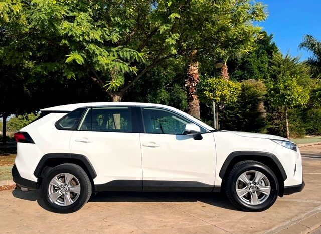 TOYOTA RAV4 HYBRID BUSINESS AÑO 2022 lleno