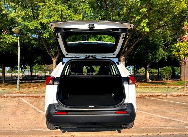 TOYOTA RAV4 HYBRID BUSINESS AÑO 2022 lleno