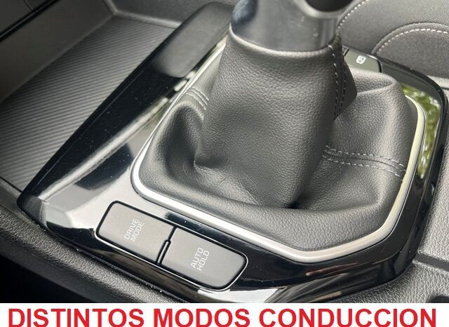 KIA SPORTAGE DRIVE 1.6 TGDi 150CV HYBRID AÑO 2022 lleno