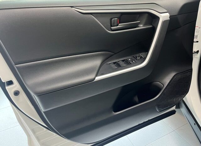 TOYOTA RAV4 HYBRID BUSINESS AÑO 2022 lleno