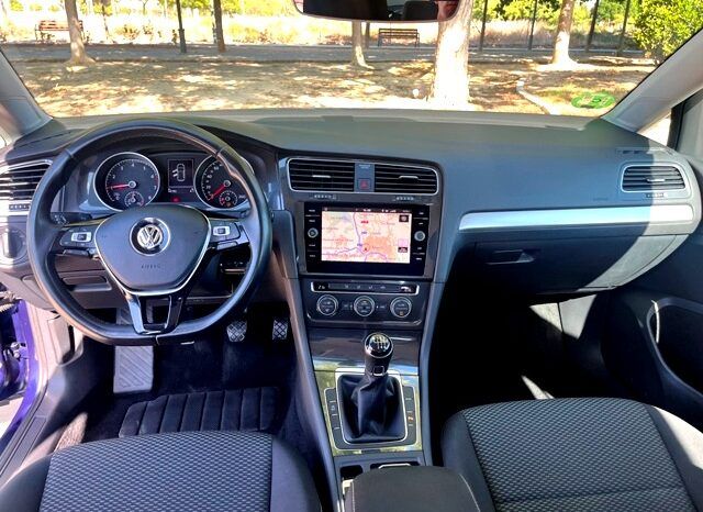 VOLKSWAGEN GOLF VII 1.0TSi 115CV 6 VELOCIDADES AÑO 2019 lleno
