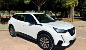 PEUGEOT 2008 ACTIVE 1.2i 100CV 6 VELOCIDADES MODELO 2022 lleno