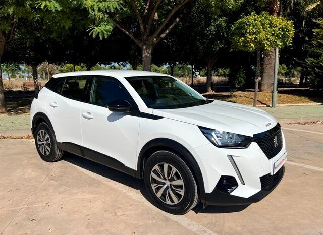 PEUGEOT 2008 ACTIVE 1.2i 100CV 6 VELOCIDADES MODELO 2022 lleno
