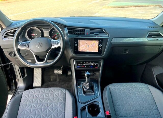 VOLKSWAGEN TIGUAN LIFE 2.0TDi 150CV DSG – AUTOMATICO AÑO 2021 lleno