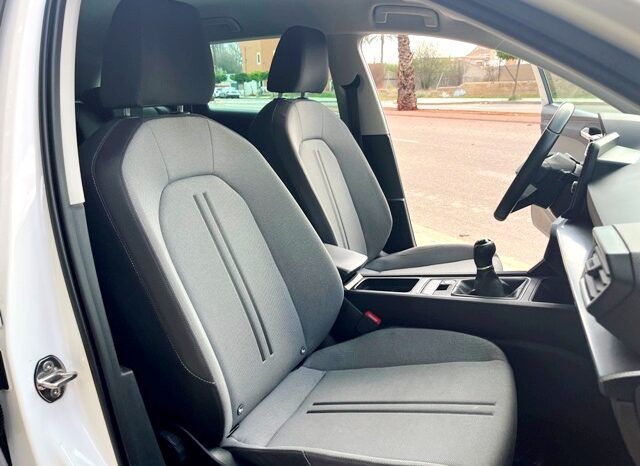 SEAT LEON ST STYLE1.5 TSi 130CV 6 VELOCIDADES AÑO 10-2021 lleno