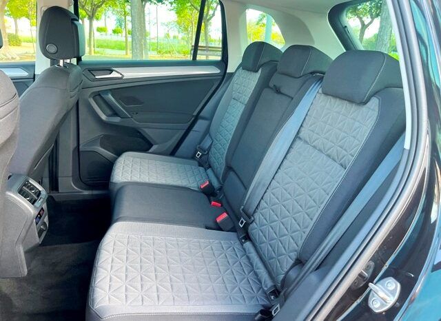 VOLKSWAGEN TIGUAN LIFE 2.0TDi 150CV DSG – AUTOMATICO AÑO 2021 lleno