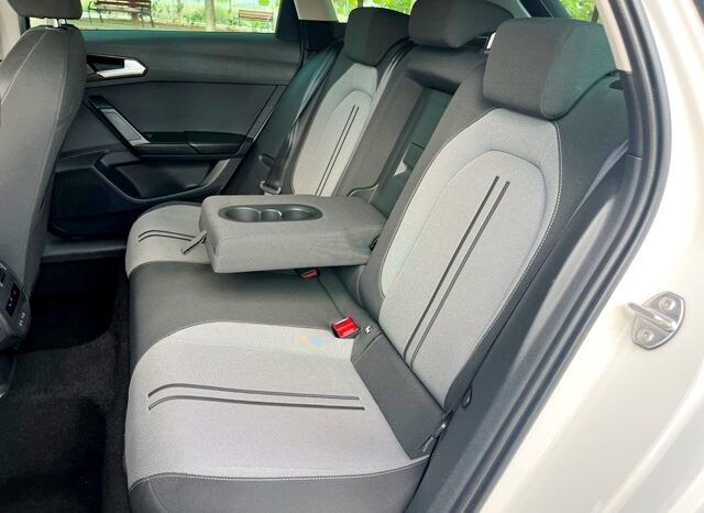 SEAT LEON ST STYLE1.5 TSi 130CV 6 VELOCIDADES AÑO 10-2021 lleno