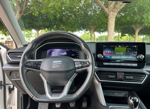 SEAT LEON ST STYLE1.5 TSi 130CV 6 VELOCIDADES AÑO 10-2021 lleno