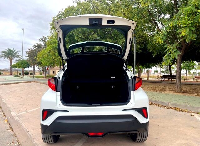TOYOTA CHR ACTIVE 125H HYBRID AÑO 2021 lleno