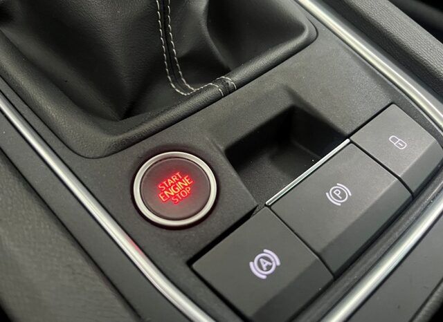 SEAT LEON ST STYLE1.5 TSi 130CV 6 VELOCIDADES AÑO 10-2021 lleno