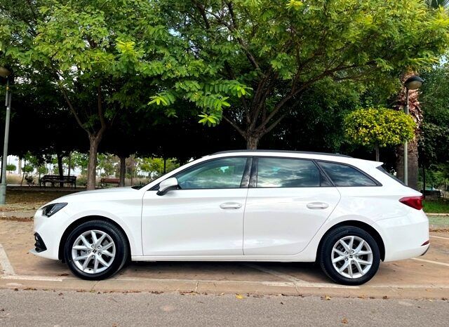 SEAT LEON ST STYLE1.5 TSi 130CV 6 VELOCIDADES AÑO 10-2021 lleno