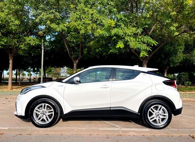 TOYOTA CHR ACTIVE 125H HYBRID AÑO 2021 lleno