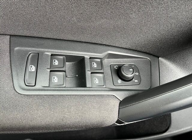 VOLKSWAGEN TIGUAN LIFE 2.0TDi 150CV DSG – AUTOMATICO AÑO 2021 lleno