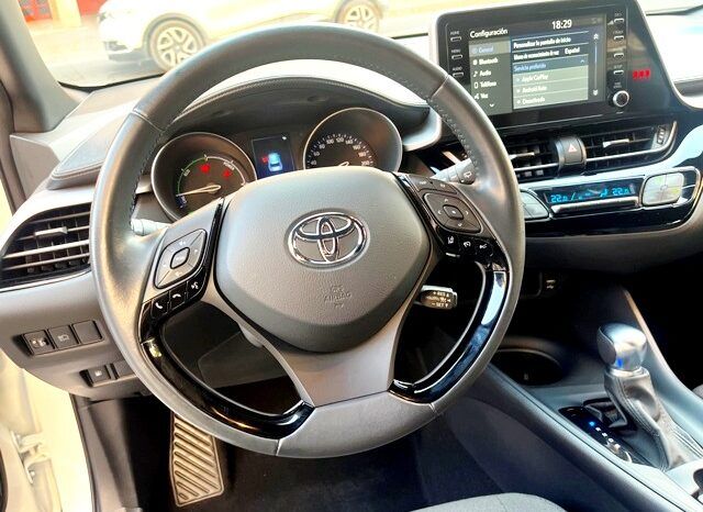 TOYOTA CHR ACTIVE 125H HYBRID AÑO 2021 lleno