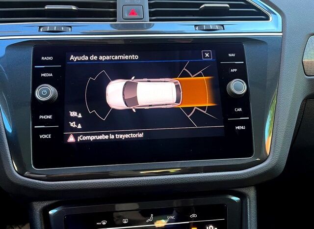 VOLKSWAGEN TIGUAN LIFE 2.0TDi 150CV DSG – AUTOMATICO AÑO 2021 lleno