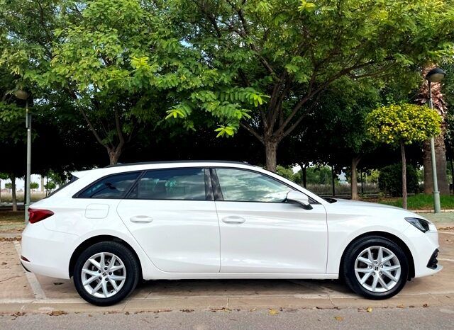 SEAT LEON ST STYLE1.5 TSi 130CV 6 VELOCIDADES AÑO 10-2021 lleno