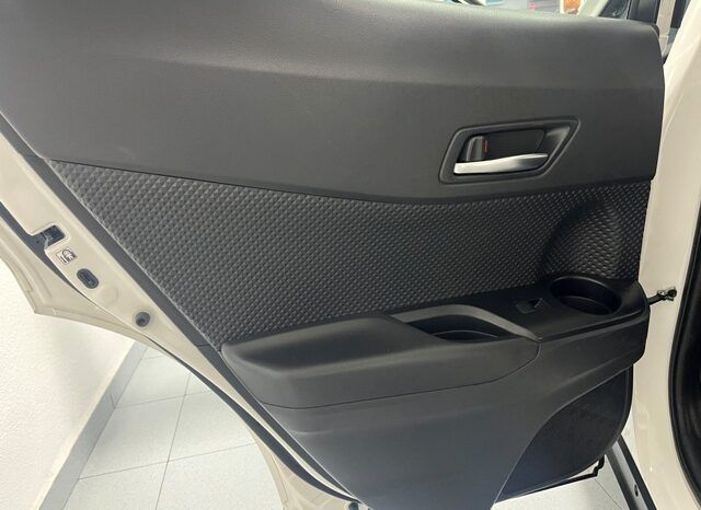 TOYOTA CHR ACTIVE 125H HYBRID AÑO 2021 lleno