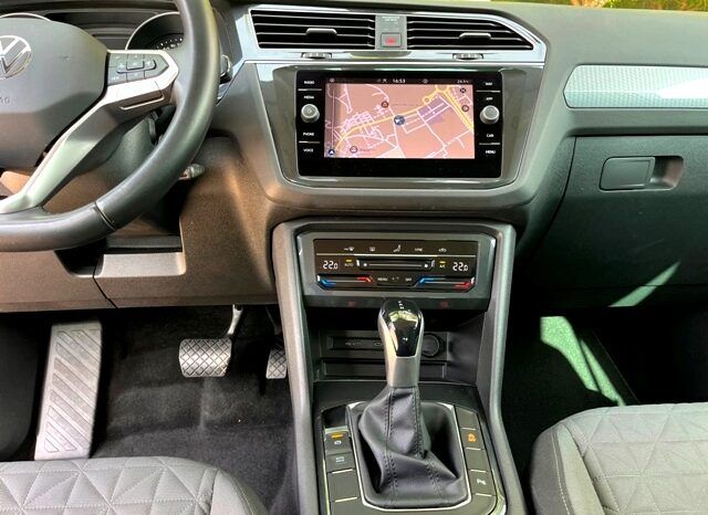 VOLKSWAGEN TIGUAN LIFE 2.0TDi 150CV DSG – AUTOMATICO AÑO 2021 lleno