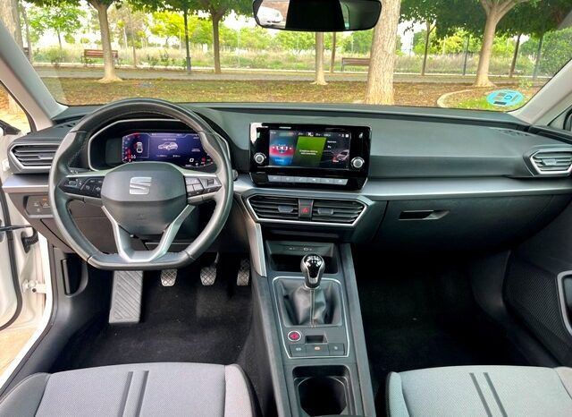 SEAT LEON ST STYLE1.5 TSi 130CV 6 VELOCIDADES AÑO 10-2021 lleno