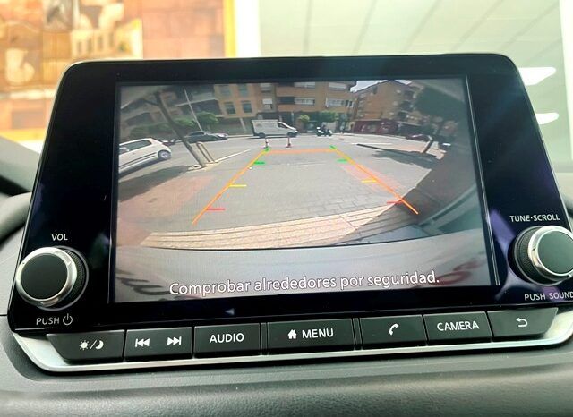 NISSAN QASHQAI ACENTA 1.3i 140CV HYBRID AÑO 2021 lleno