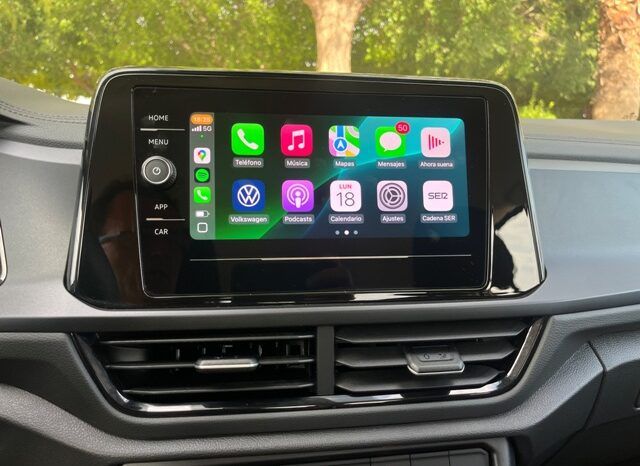 VOLKSWAGEN TROC BUSINESS 1.0TSi 115CV AÑO 2024 lleno