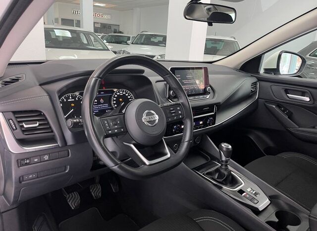 NISSAN QASHQAI ACENTA 1.3i 140CV HYBRID AÑO 2021 lleno