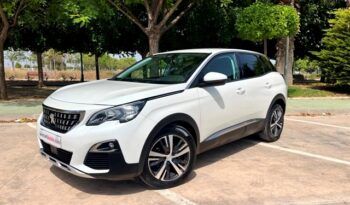 PEUGEOT 3008 ALLURE PACK 1.2i 130CV AÑO 2019 lleno