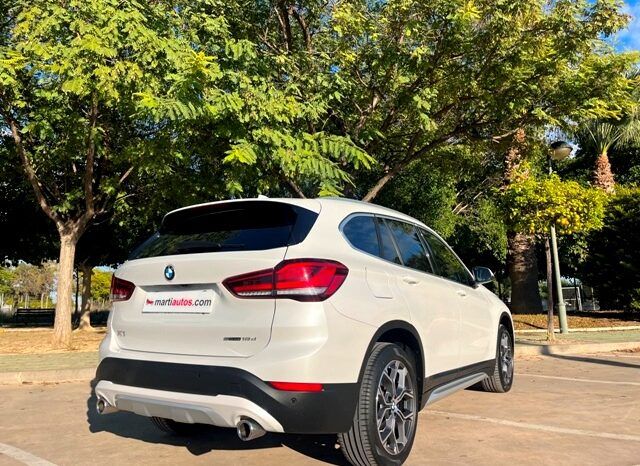 BMW X1 ADVANTAGE SPORT 1.8dA 150CV AUTOMATICO AÑO 2022 lleno
