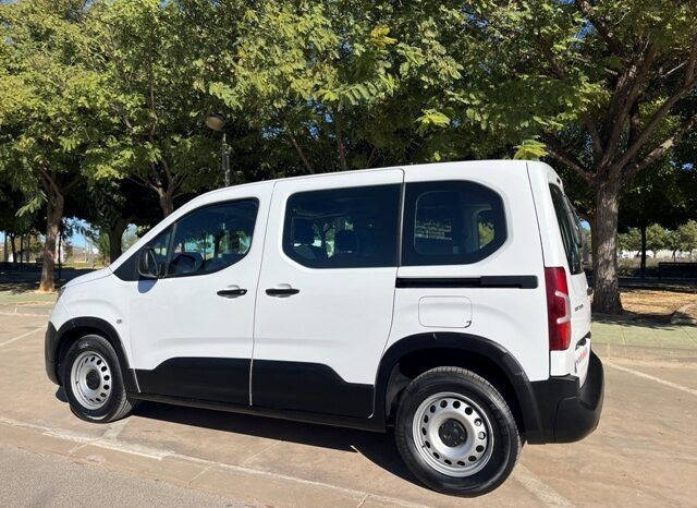 PEUGEOT RIFTER ACTIVE PACK BUSINESS 1.5HDI 100CV MODELO 2024 lleno