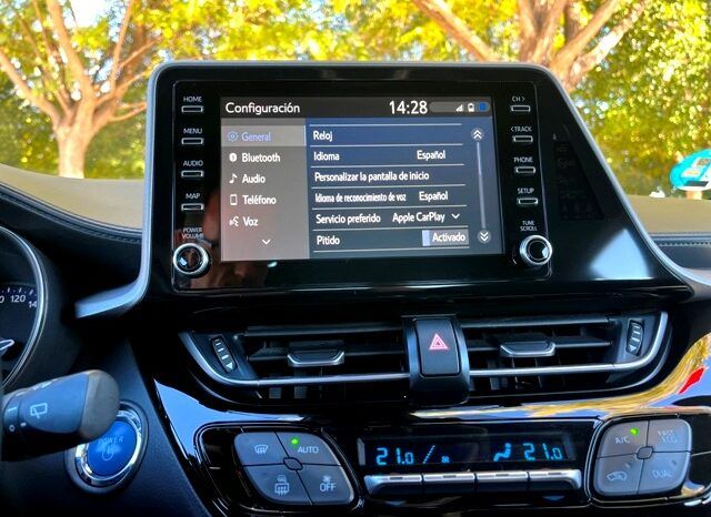 TOYOTA CHR ACTIVE 125H HYBRID AÑO 2021 lleno