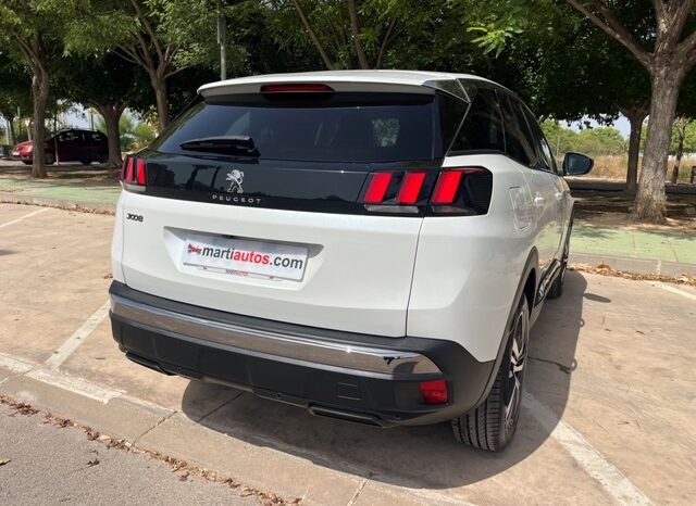 PEUGEOT 3008 ALLURE PACK 1.2i 130CV AÑO 2019 lleno
