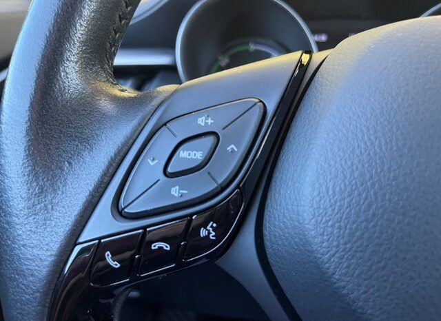 TOYOTA CHR ACTIVE 125H HYBRID AÑO 2021 lleno