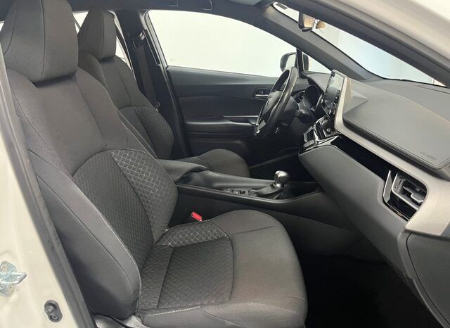 TOYOTA CHR ACTIVE 125H HYBRID AÑO 2021 lleno