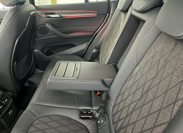 BMW X1 ADVANTAGE SPORT 1.8dA 150CV AUTOMATICO AÑO 2022 lleno