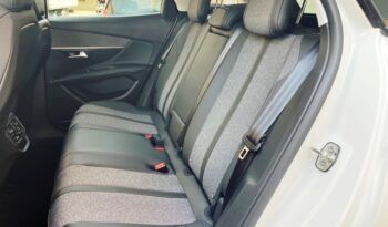 PEUGEOT 3008 ALLURE PACK 1.2i 130CV AÑO 2019 lleno