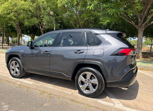 TOYOTA RAV4 ADVANCE 220H HYBRID MODELO 2022 lleno