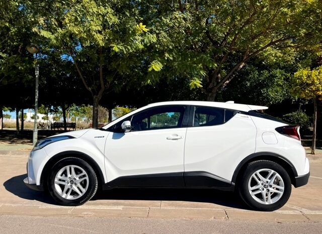 TOYOTA CHR ACTIVE 125H HYBRID AÑO 2021 lleno