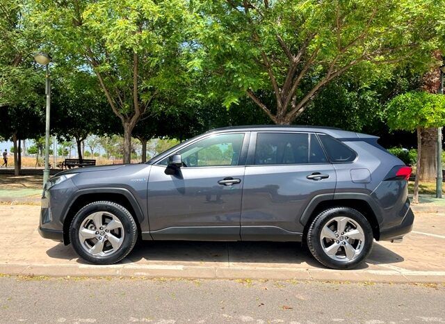 TOYOTA RAV4 ADVANCE 220H HYBRID MODELO 2022 lleno