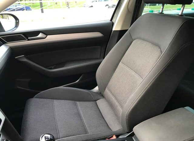 VOLKSWAGEN PASSAT ADVANCE 2.0TDi 150CV AÑO 2018 lleno