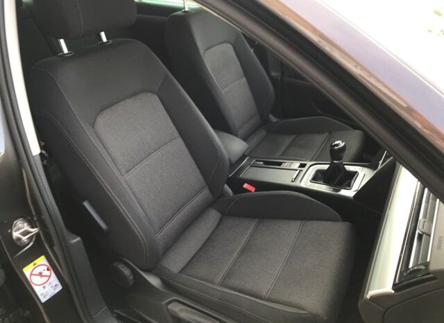 VOLKSWAGEN PASSAT ADVANCE 2.0TDi 150CV AÑO 2018 lleno