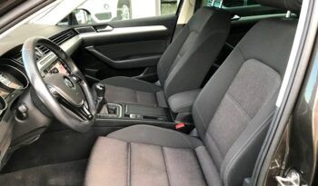 VOLKSWAGEN PASSAT ADVANCE 2.0TDi 150CV AÑO 2018 lleno