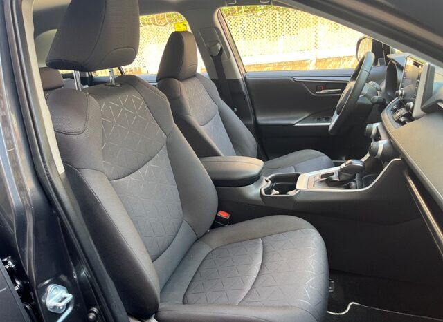 TOYOTA RAV4 ADVANCE 220H HYBRID MODELO 2022 lleno