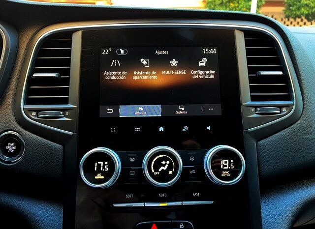 RENAULT MEGANE ST ZEN 1.5DCi 115CV AÑO 2021 lleno