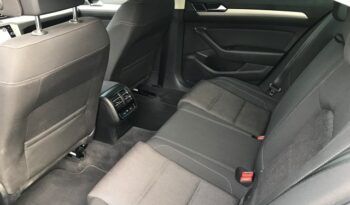VOLKSWAGEN PASSAT ADVANCE 2.0TDi 150CV AÑO 2018 lleno