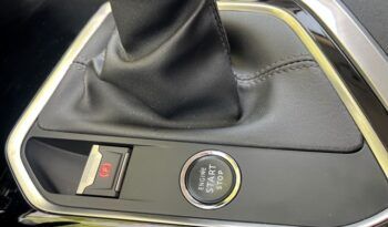 PEUGEOT 3008 ALLURE PACK 1.2i 130CV AÑO 2019 lleno