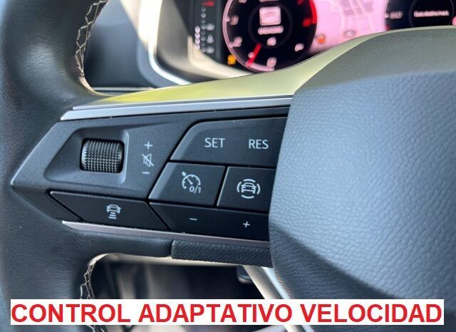 SEAT ARONA X EXPERIENCE 1.0TSi 110CV DSG AÑO 2022 lleno