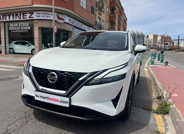 NISSAN QASHQAI ACENTA 1.3i 140CV HYBRID AÑO 2021 lleno
