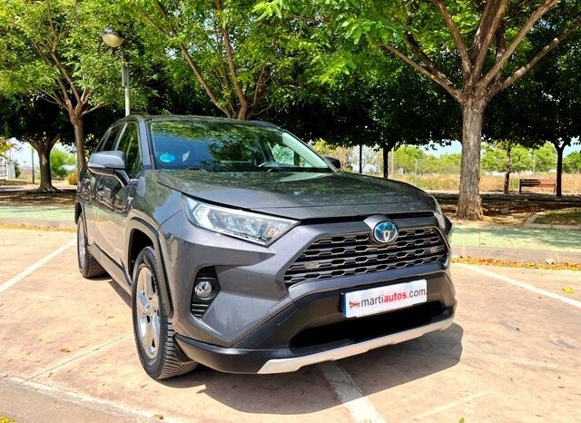 TOYOTA RAV4 ADVANCE 220H HYBRID MODELO 2022 lleno